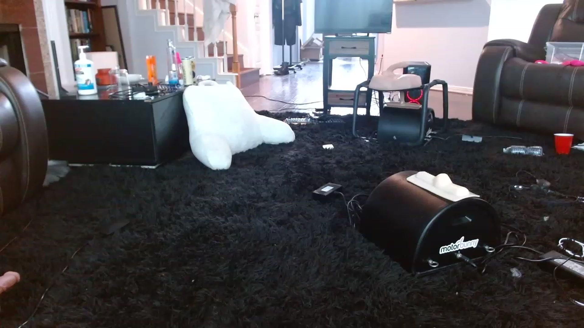 Gallery image thumbnail from BunnyNextDoor's myfreecams stream on, 12/04/2022, 21:58 image 13 of 20