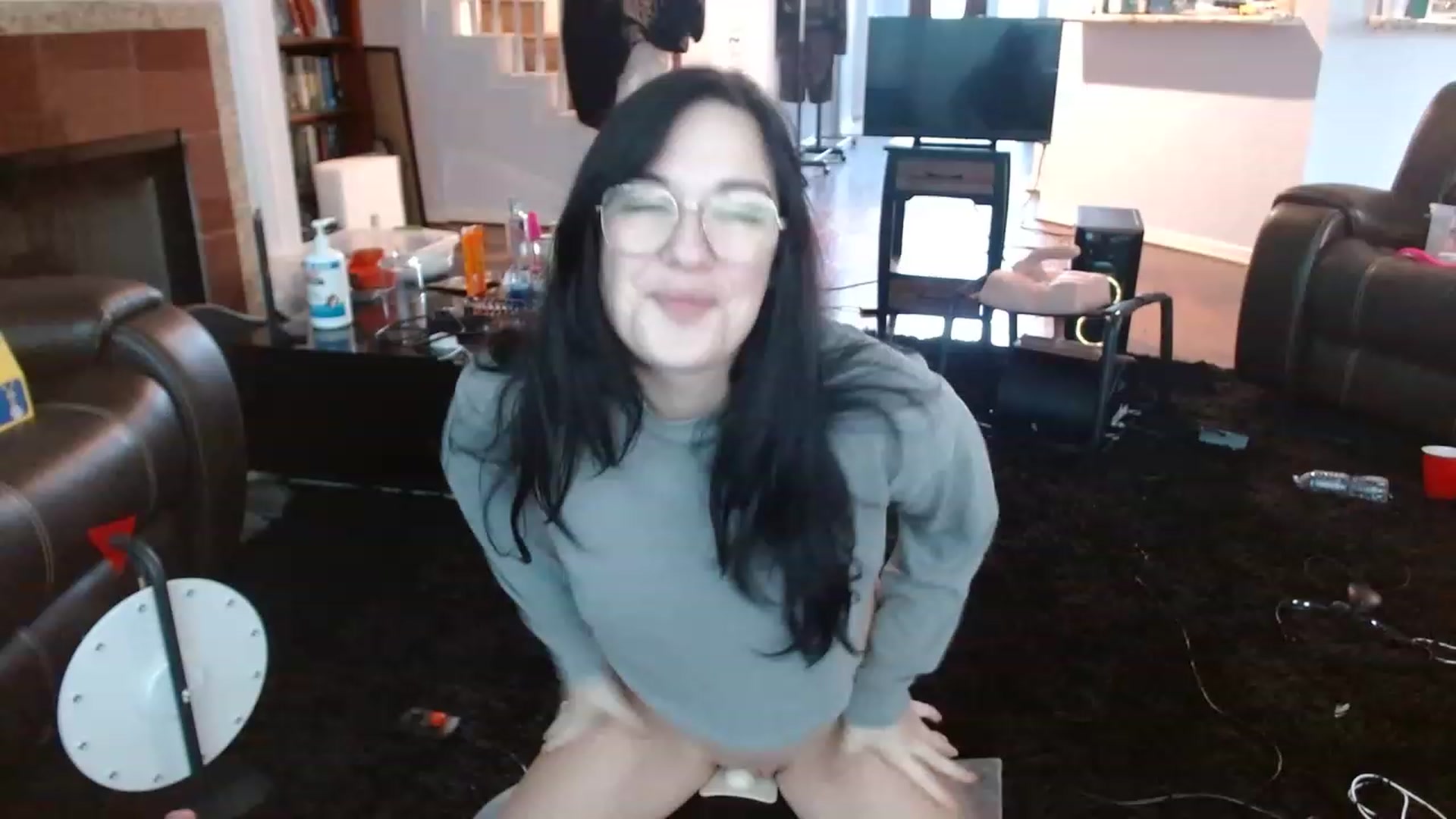 Gallery image thumbnail from BunnyNextDoor's myfreecams stream on, 12/04/2022, 23:19 image 10 of 20