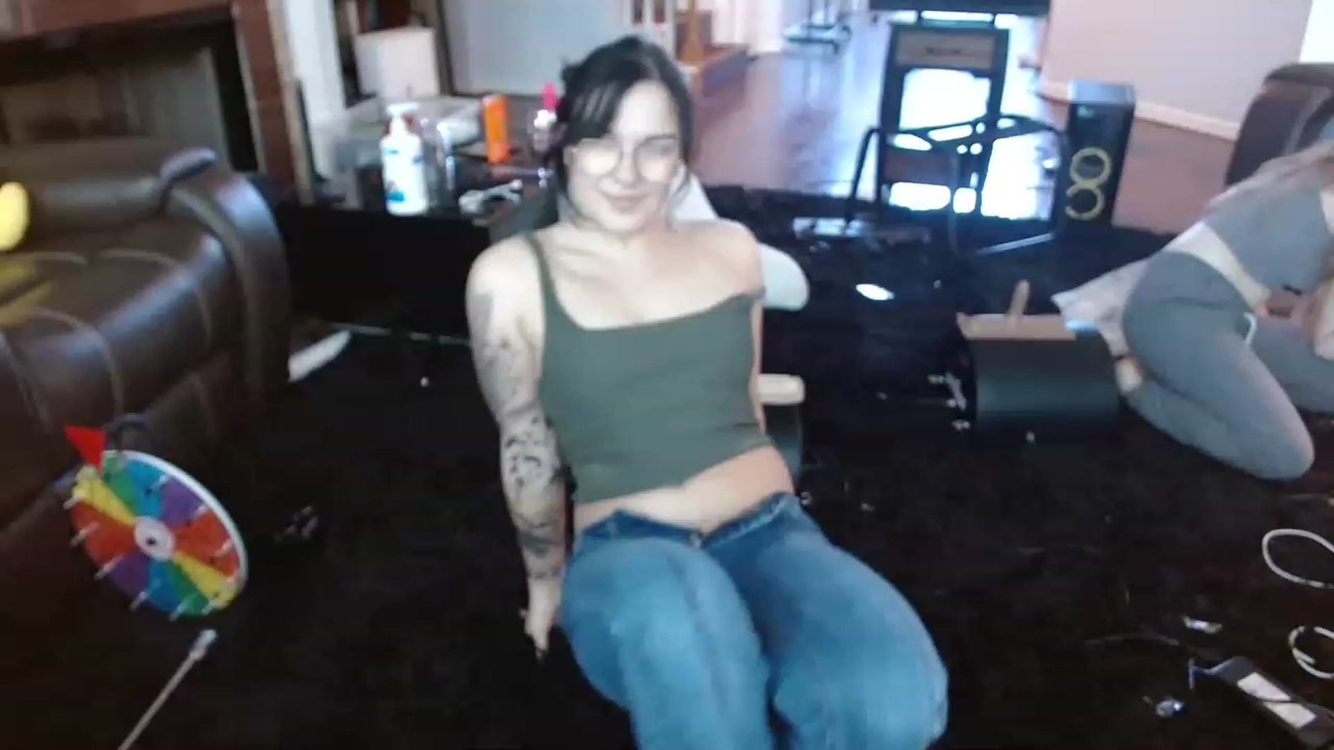 Gallery image thumbnail from BunnyNextDoor's myfreecams stream on, 12/05/2022, 18:56 image 9 of 20