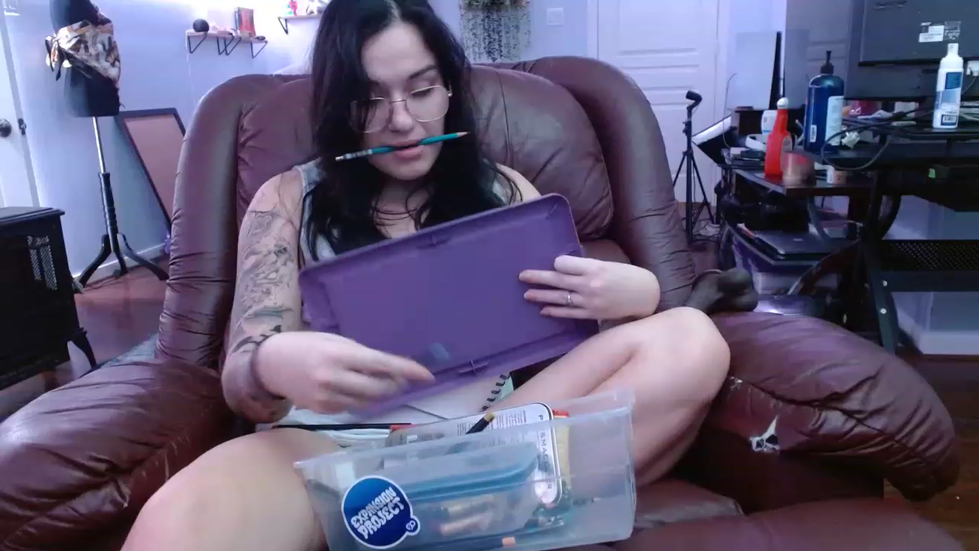 Gallery image thumbnail from BunnyNextDoor's myfreecams stream on, 12/08/2022, 02:30 image 5 of 20