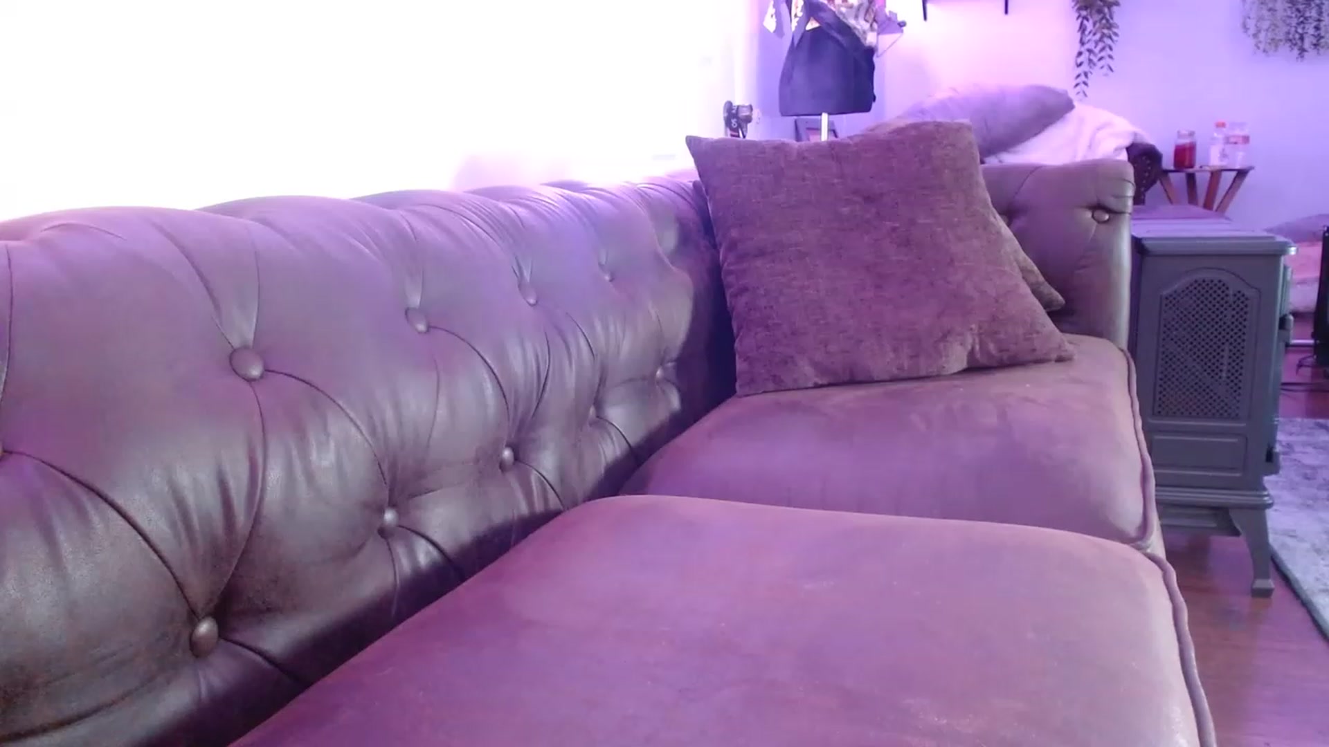 Gallery image thumbnail from BunnyNextDoor's myfreecams stream on, 12/12/2022, 17:46 image 20 of 20