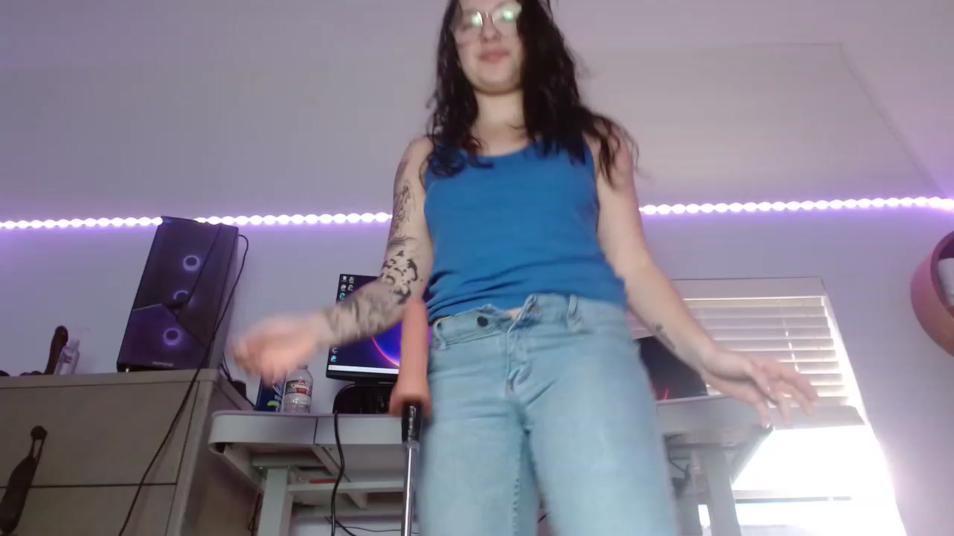 Gallery image thumbnail from BunnyNextDoor's myfreecams stream on, 12/27/2022, 21:26 image 7 of 20