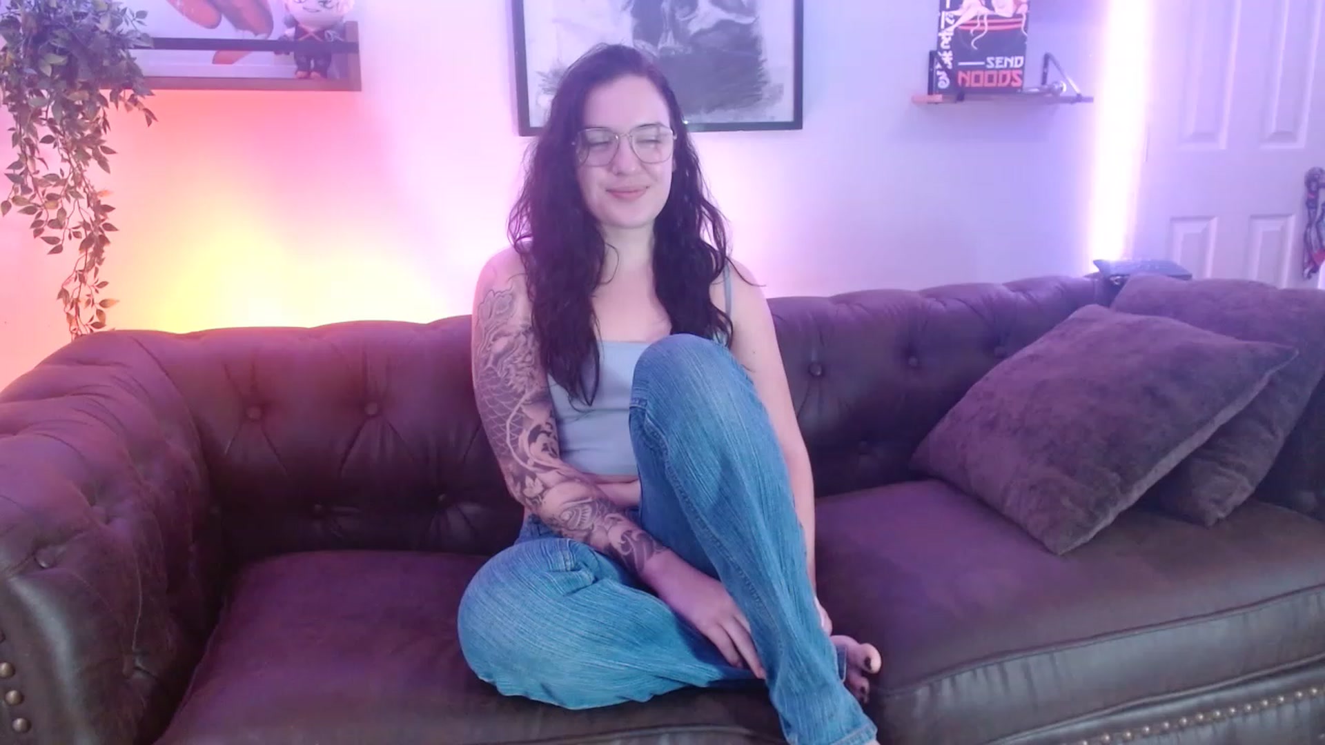 Gallery image thumbnail from BunnyNextDoor's myfreecams stream on, 12/29/2022, 19:34 image 6 of 20
