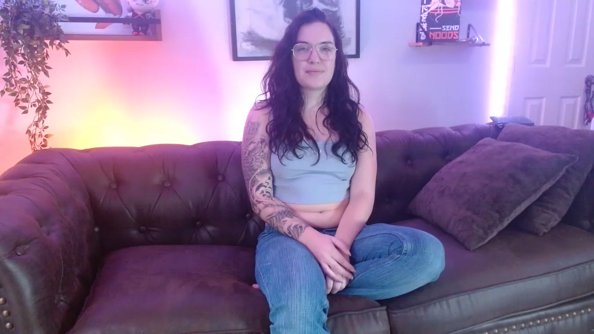 Gallery image thumbnail from BunnyNextDoor's myfreecams stream on, 12/29/2022, 19:34 image 3 of 20
