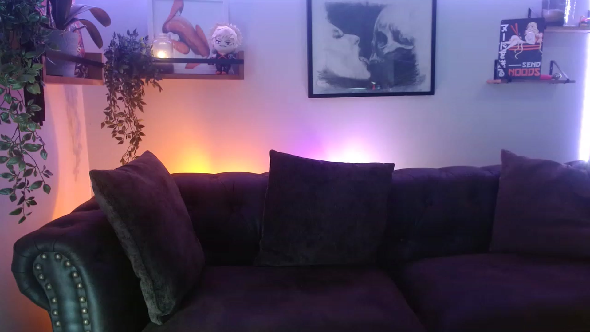Gallery image thumbnail from BunnyNextDoor's myfreecams stream on, 12/30/2022, 20:04 image 1 of 20