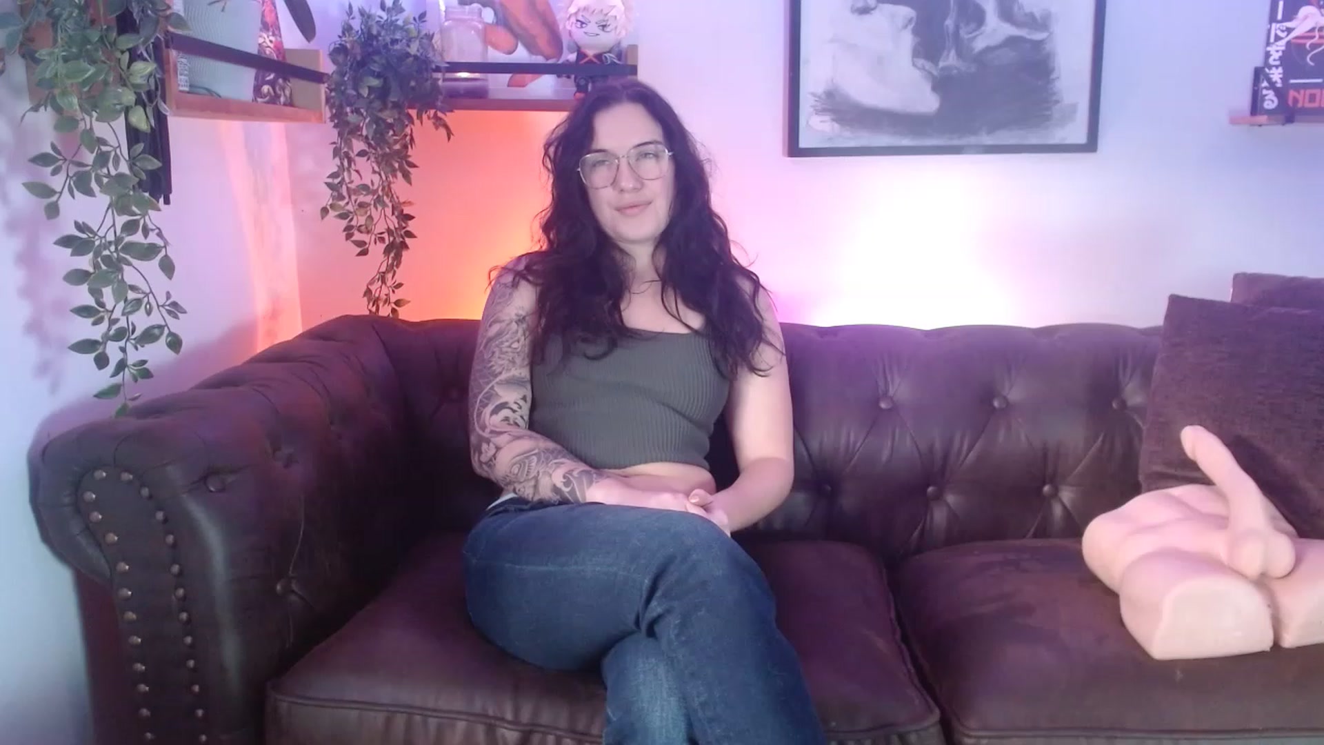 Gallery image thumbnail from BunnyNextDoor's myfreecams stream on, 01/03/2023, 22:07 image 11 of 20