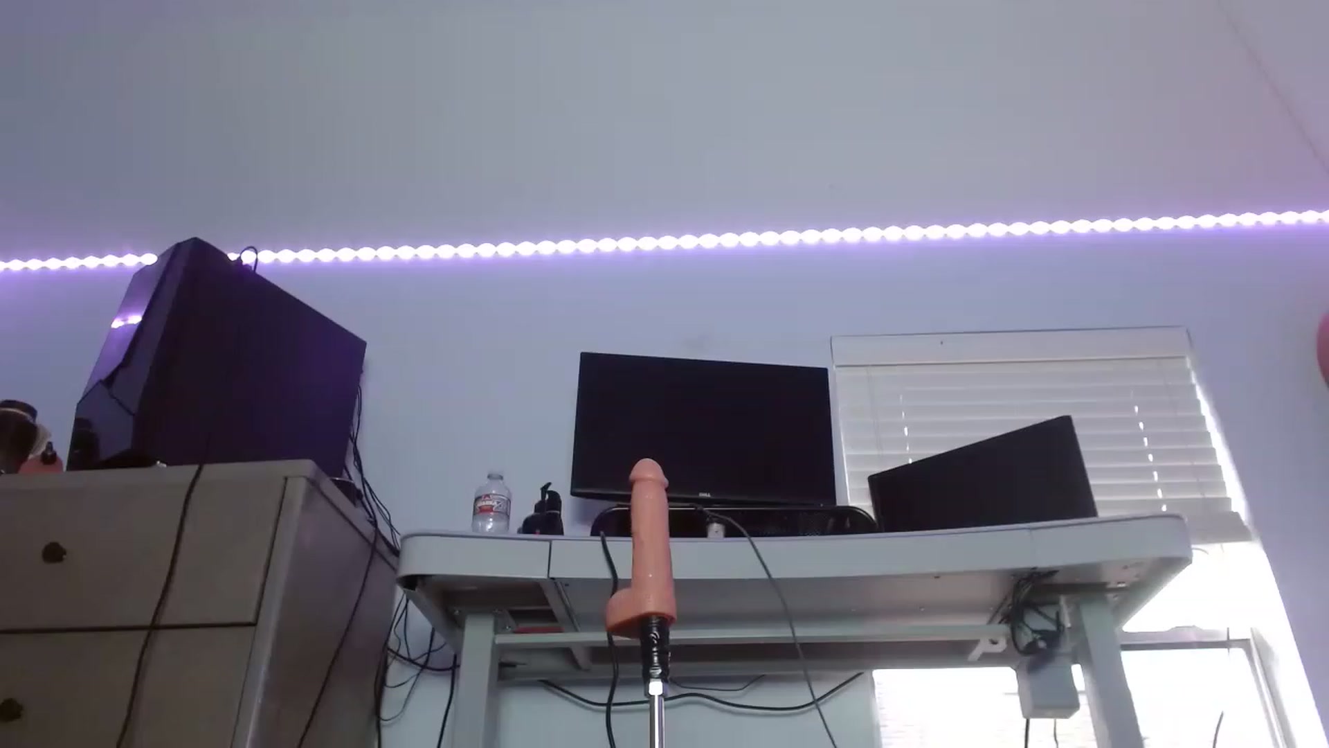 Gallery image thumbnail from BunnyNextDoor's myfreecams stream on, 01/15/2023, 19:51 image 16 of 20