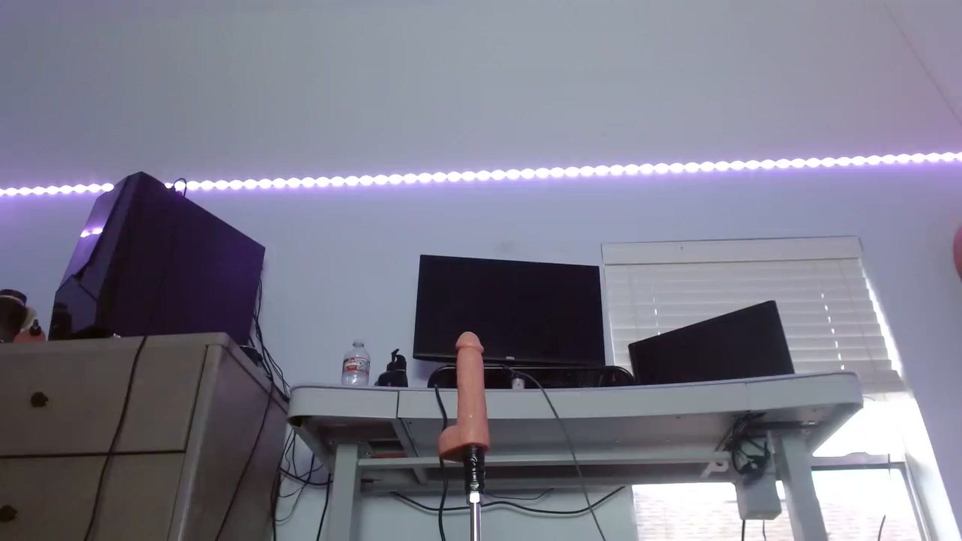 Gallery image thumbnail from BunnyNextDoor's myfreecams stream on, 01/15/2023, 19:51 image 17 of 20