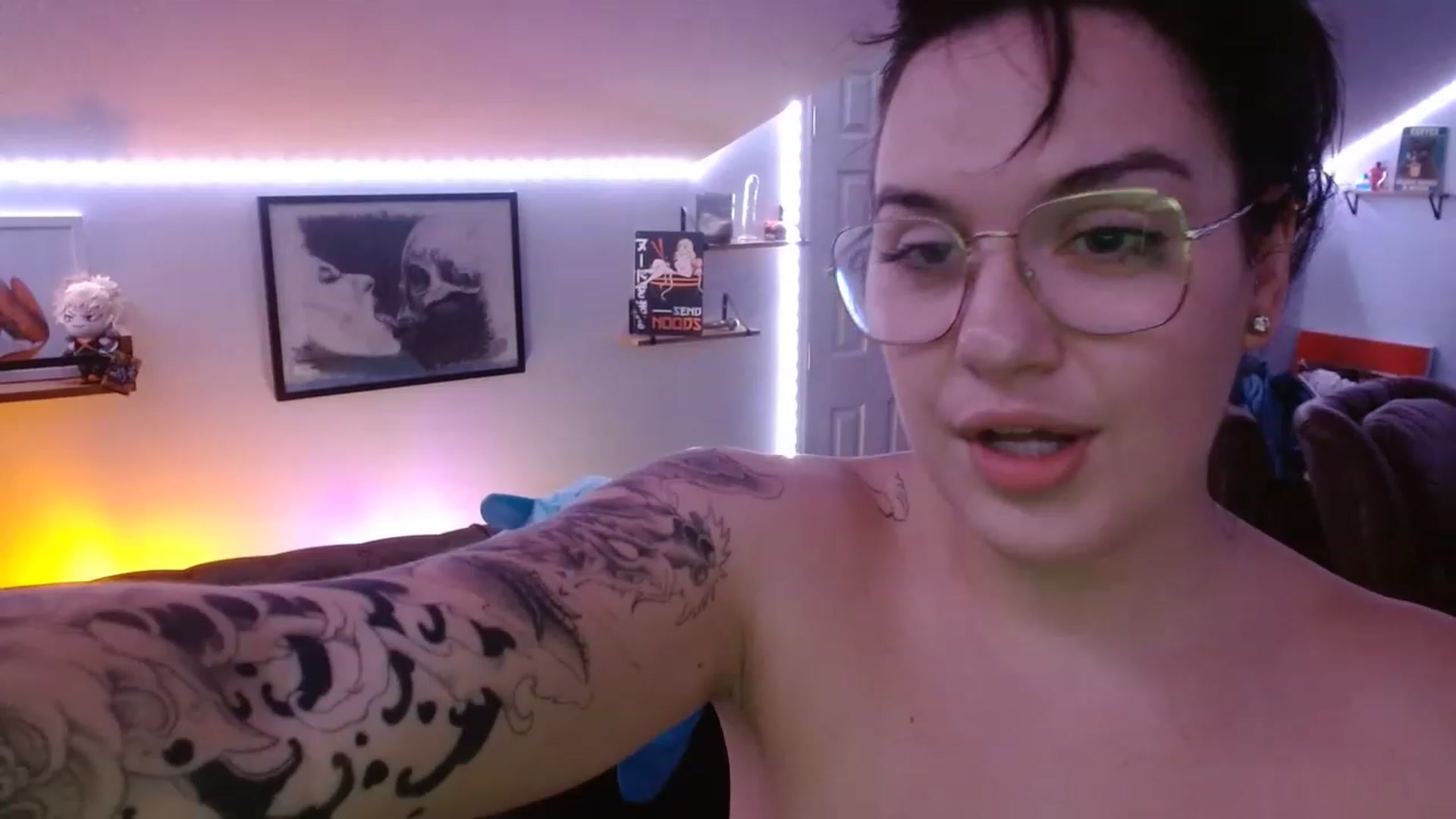 Gallery image thumbnail from BunnyNextDoor's myfreecams stream on, 01/16/2023, 24:17 image 20 of 20
