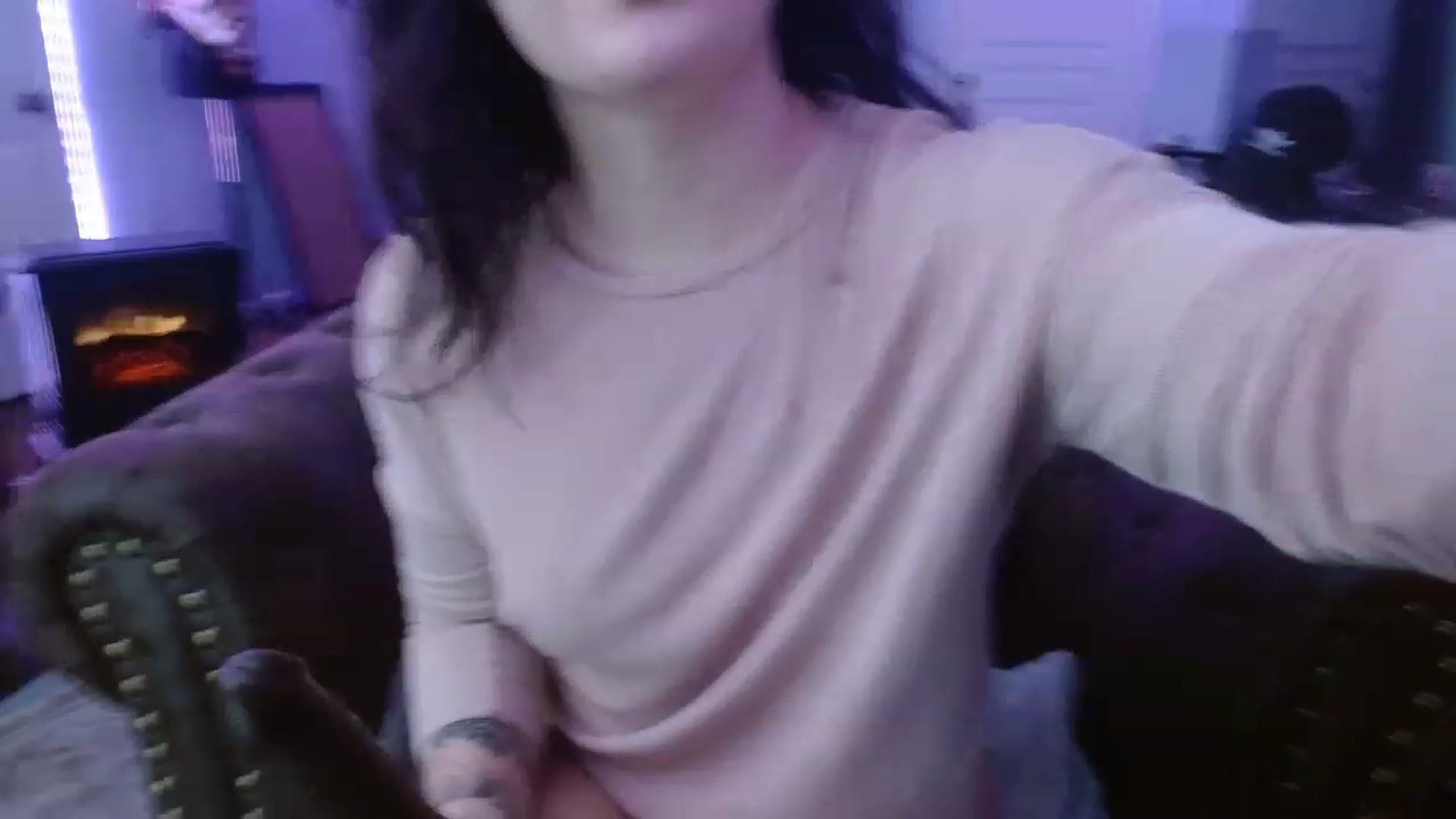 Gallery image thumbnail from BunnyNextDoor's myfreecams stream on, 01/20/2023, 18:57 image 8 of 20