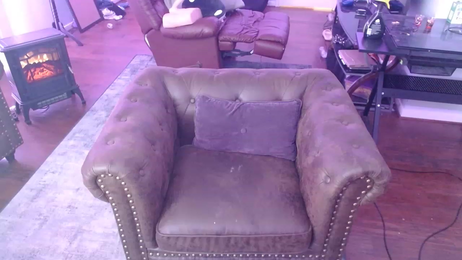 Gallery image thumbnail from BunnyNextDoor's myfreecams stream on, 01/22/2023, 18:39 image 13 of 20