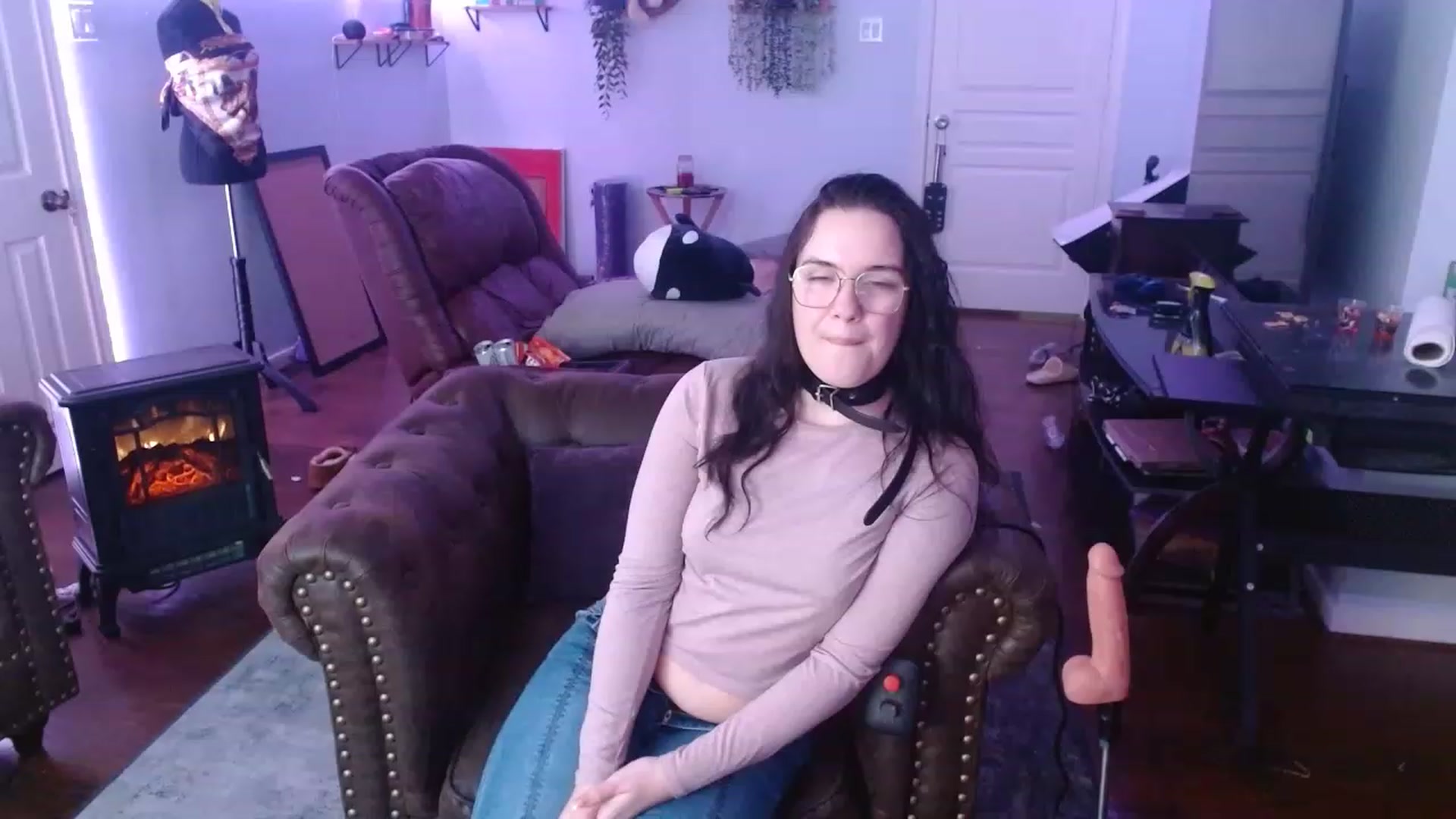 Gallery image thumbnail from BunnyNextDoor's myfreecams stream on, 01/25/2023, 21:05 image 6 of 20