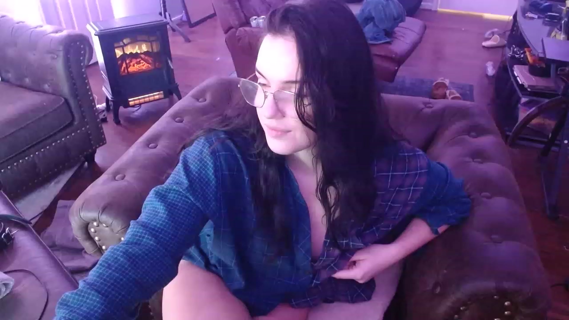 Gallery image thumbnail from BunnyNextDoor's myfreecams stream on, 01/26/2023, 19:36 image 6 of 20