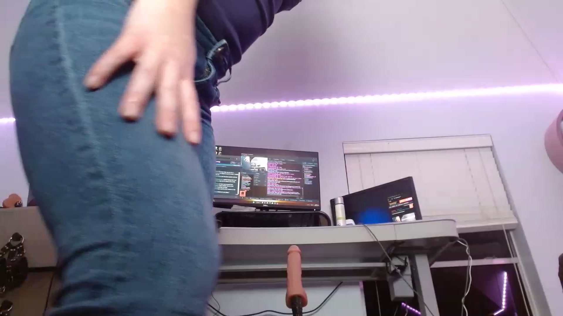 Gallery image thumbnail from BunnyNextDoor's myfreecams stream on, 01/29/2023, 03:39 image 3 of 20