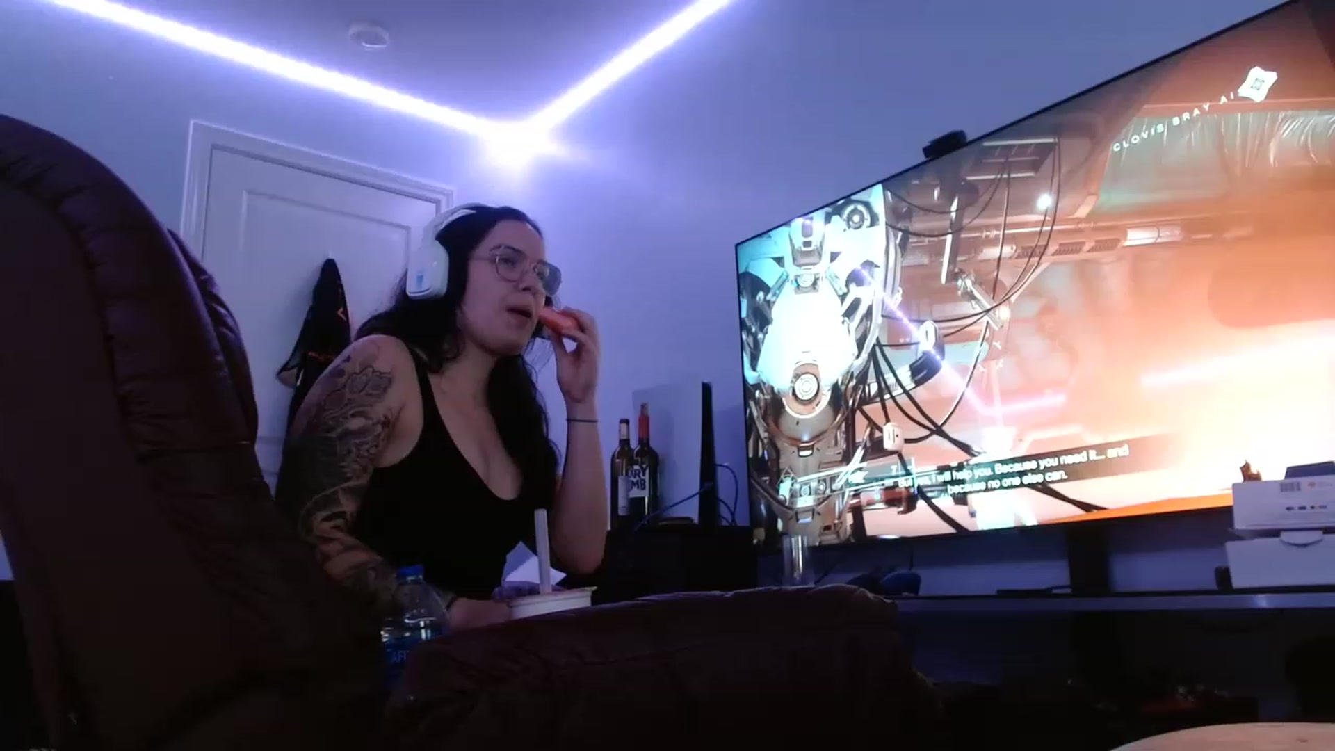 Gallery image thumbnail from BunnyNextDoor's myfreecams stream on, 02/05/2023, 20:45 image 4 of 20