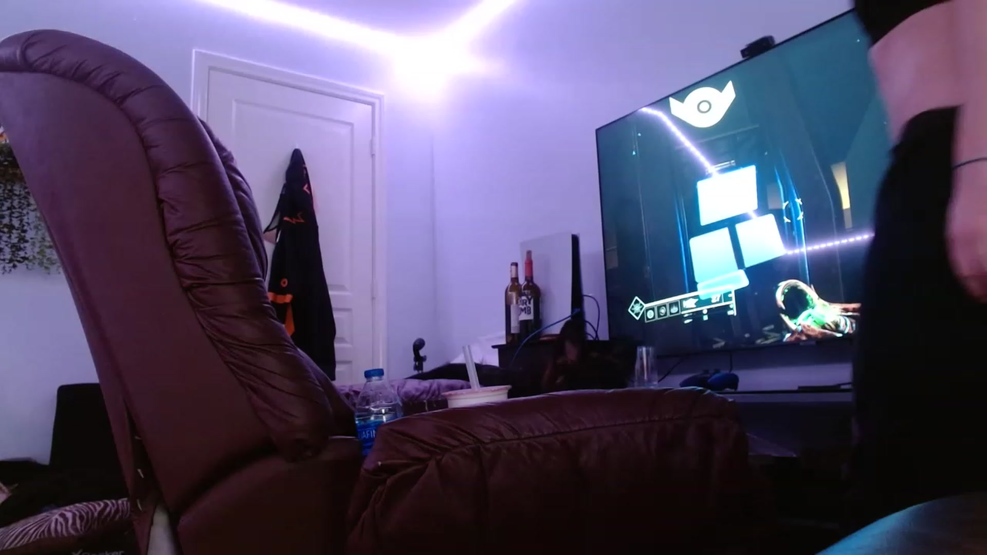 Gallery image thumbnail from BunnyNextDoor's myfreecams stream on, 02/05/2023, 20:45 image 2 of 20