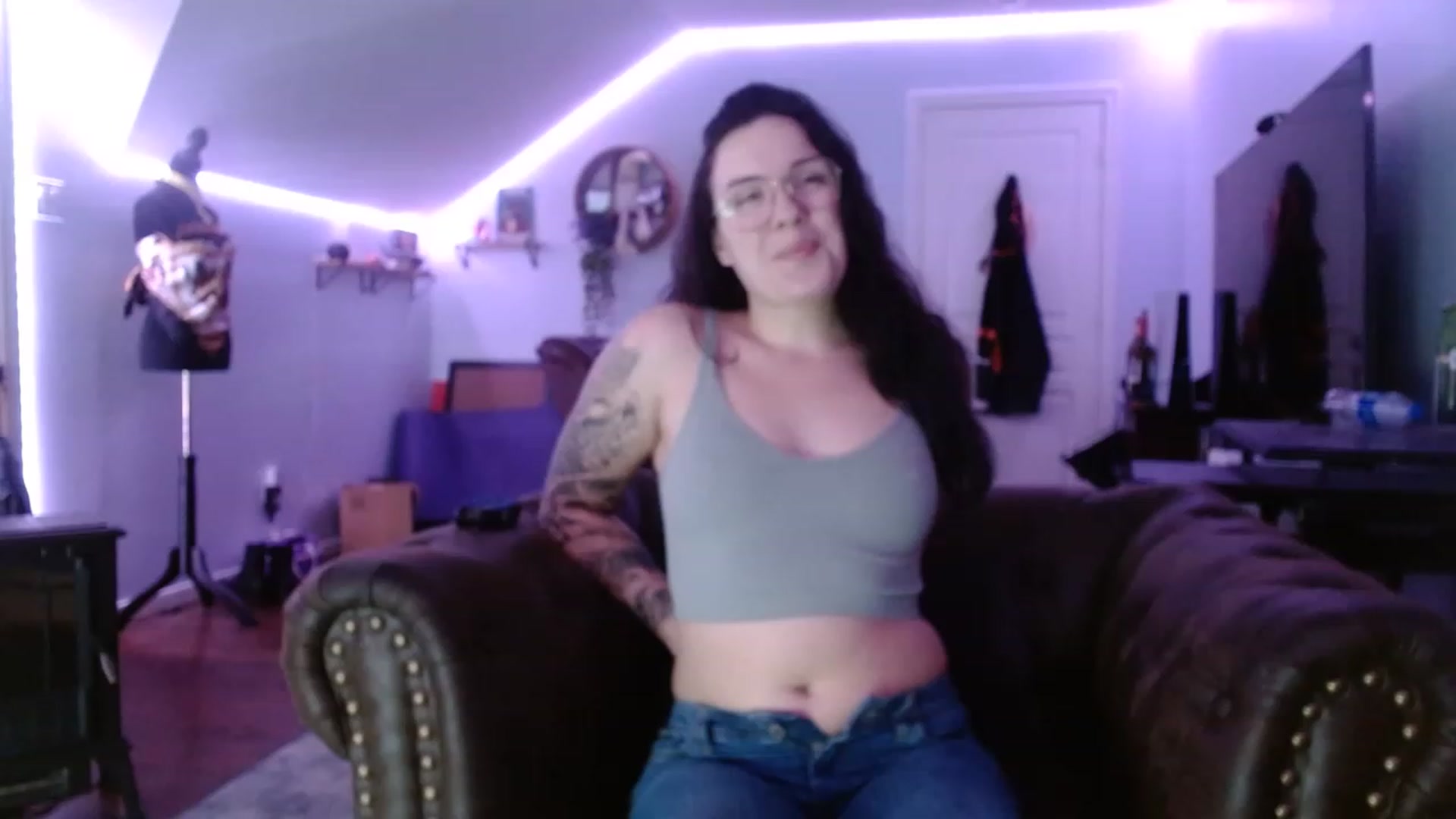 Gallery image thumbnail from BunnyNextDoor's myfreecams stream on, 02/07/2023, 17:05 image 7 of 20