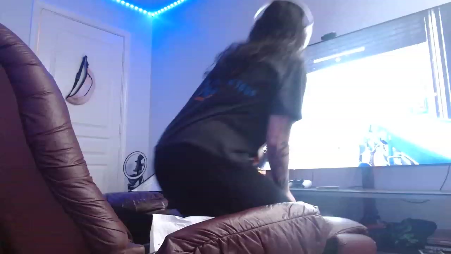 Gallery image thumbnail from BunnyNextDoor's myfreecams stream on, 02/17/2023, 03:23 image 20 of 20