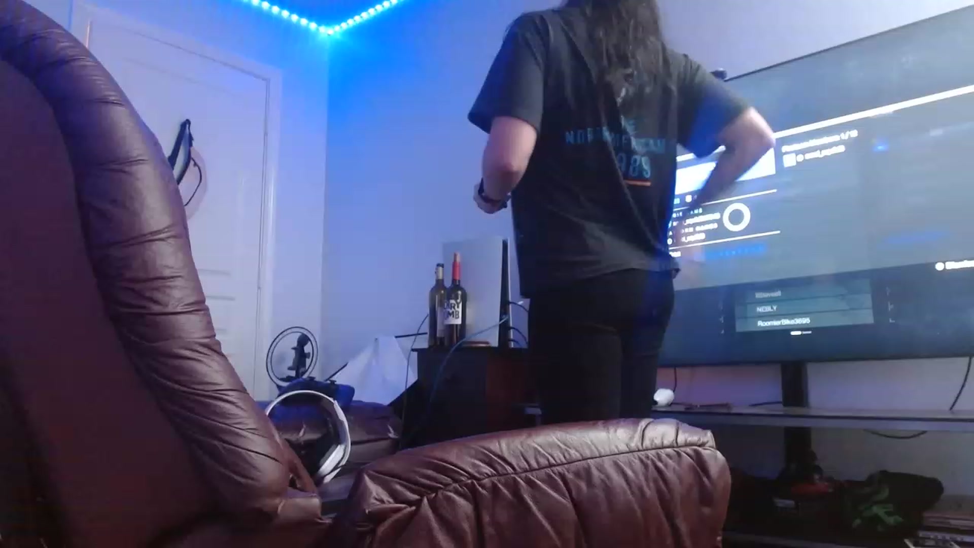 Gallery image thumbnail from BunnyNextDoor's myfreecams stream on, 02/17/2023, 03:23 image 1 of 20