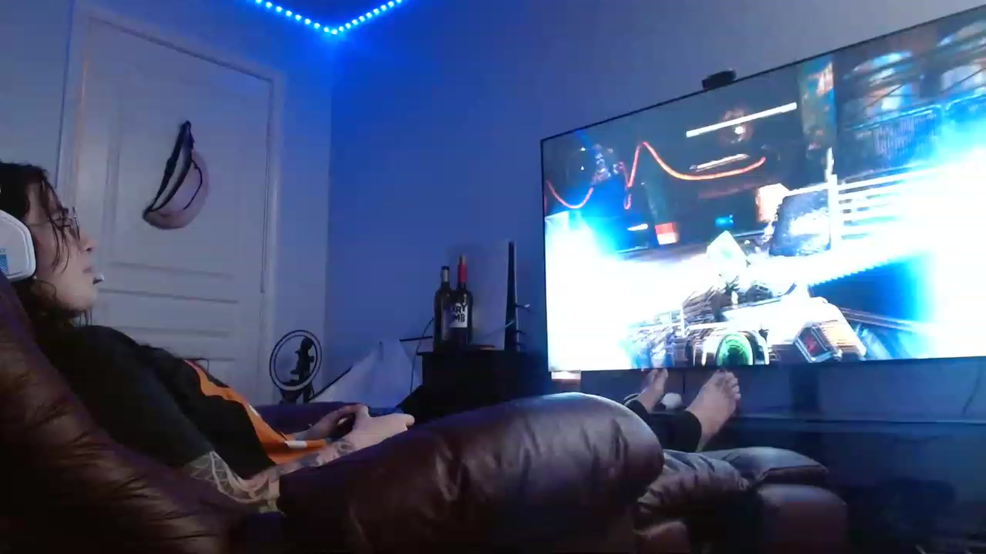 Gallery image thumbnail from BunnyNextDoor's myfreecams stream on, 02/17/2023, 03:23 image 16 of 20
