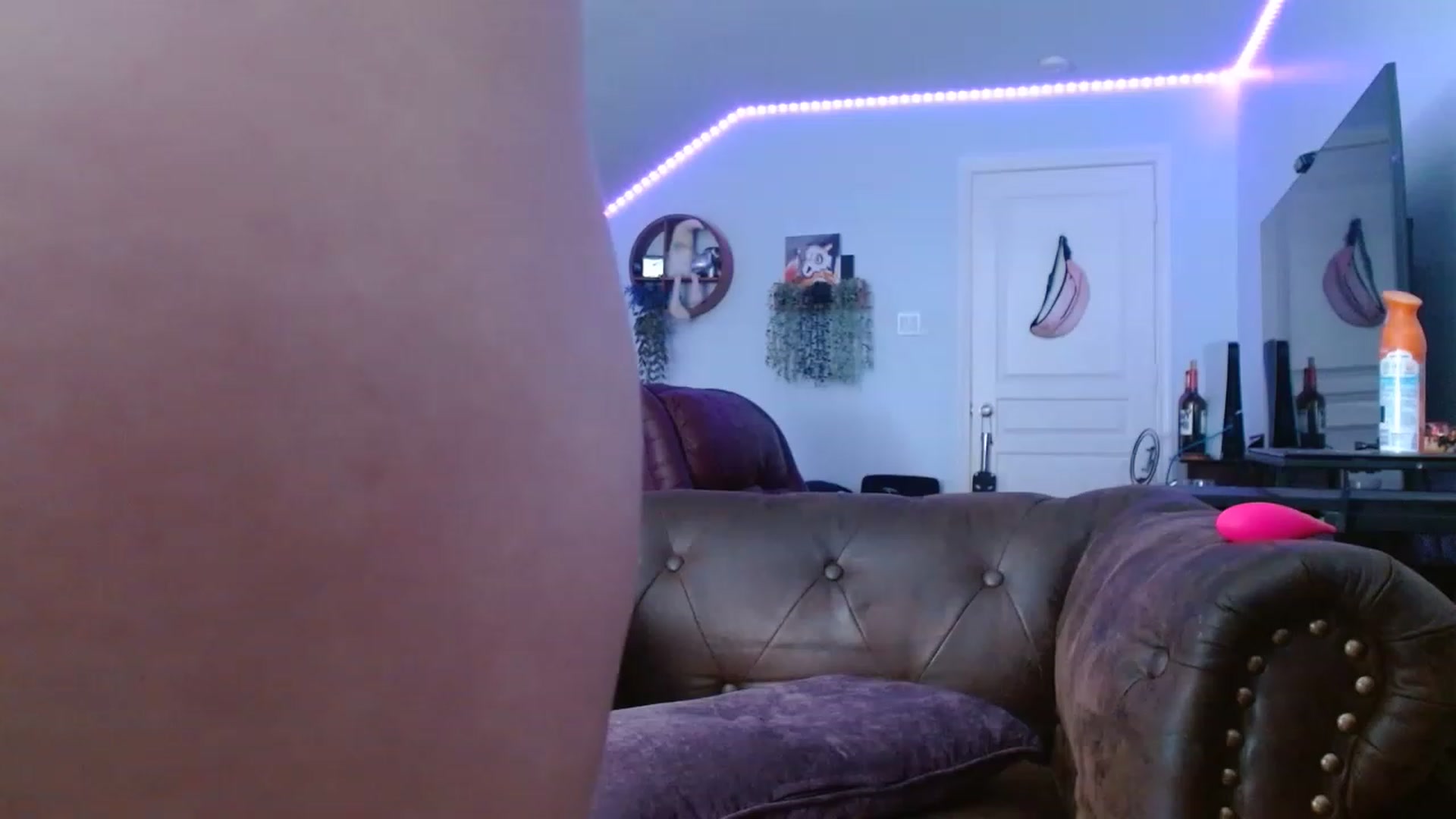 Gallery image thumbnail from BunnyNextDoor's myfreecams stream on, 02/18/2023, 21:27 image 6 of 20