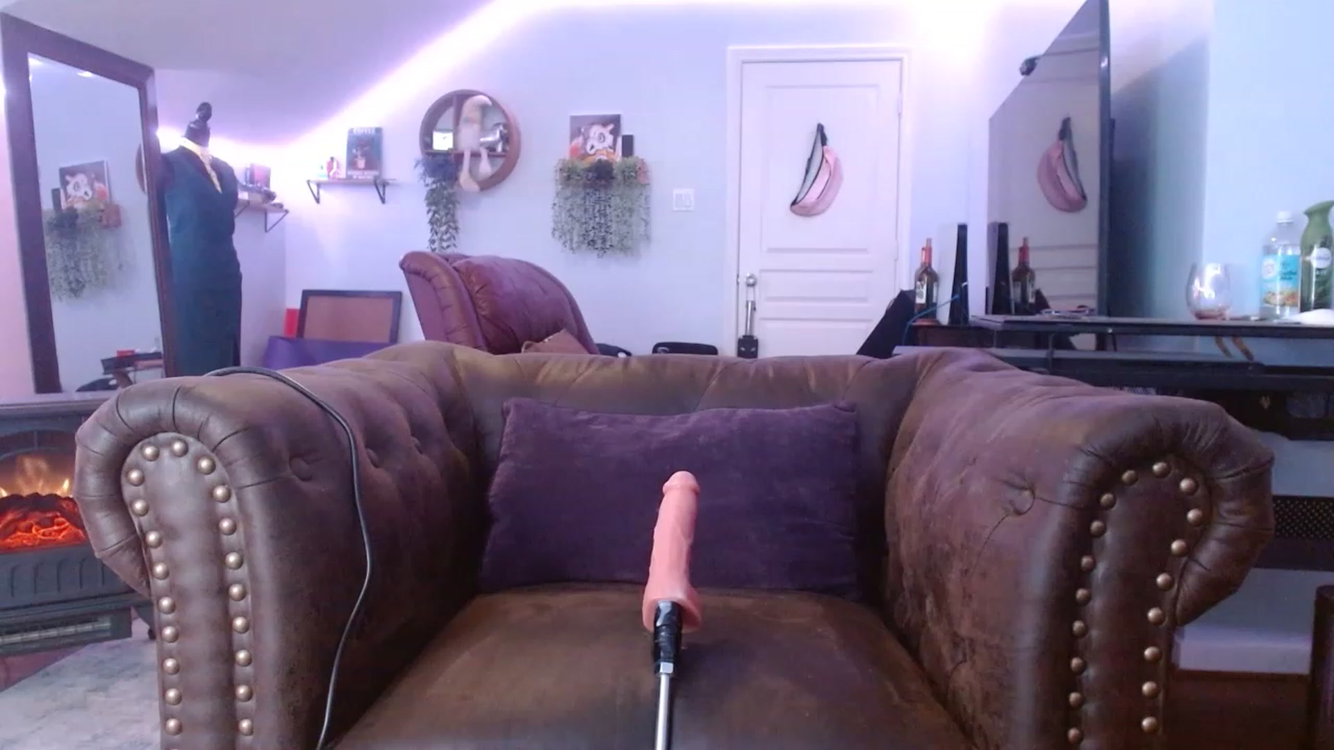 Gallery image thumbnail from BunnyNextDoor's myfreecams stream on, 02/25/2023, 17:19 image 13 of 20
