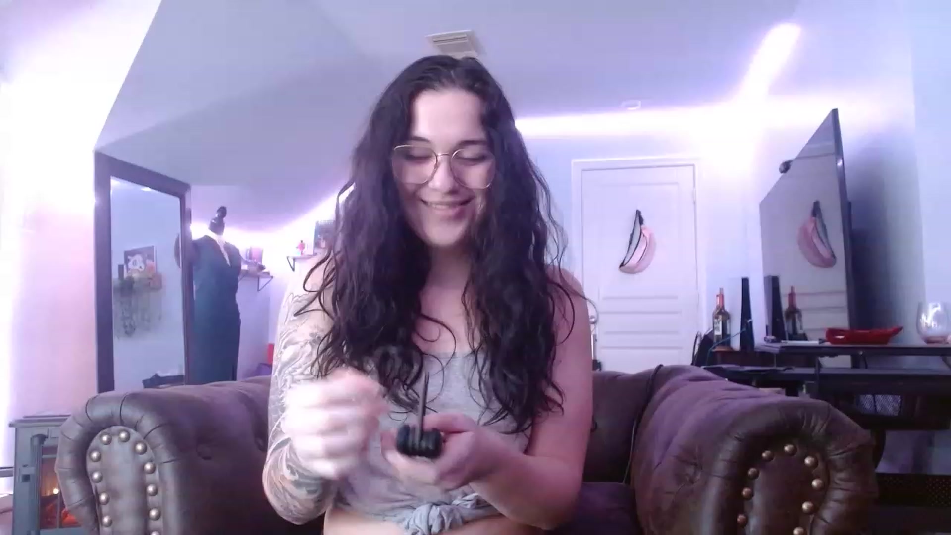 Gallery image thumbnail from BunnyNextDoor's myfreecams stream on, 03/03/2023, 19:05 image 2 of 20