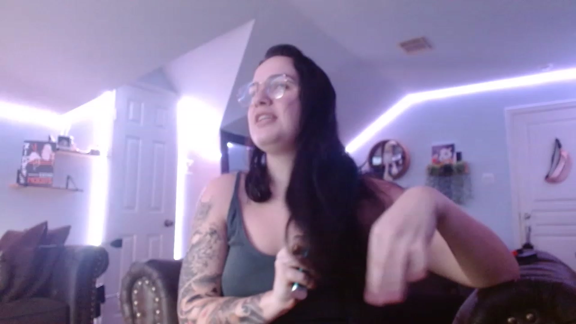 Gallery image thumbnail from BunnyNextDoor's myfreecams stream on, 03/06/2023, 17:51 image 1 of 20