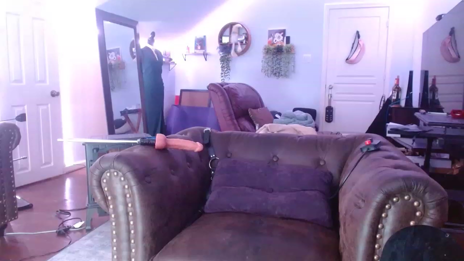 Gallery image thumbnail from BunnyNextDoor's myfreecams stream on, 03/06/2023, 17:51 image 14 of 20