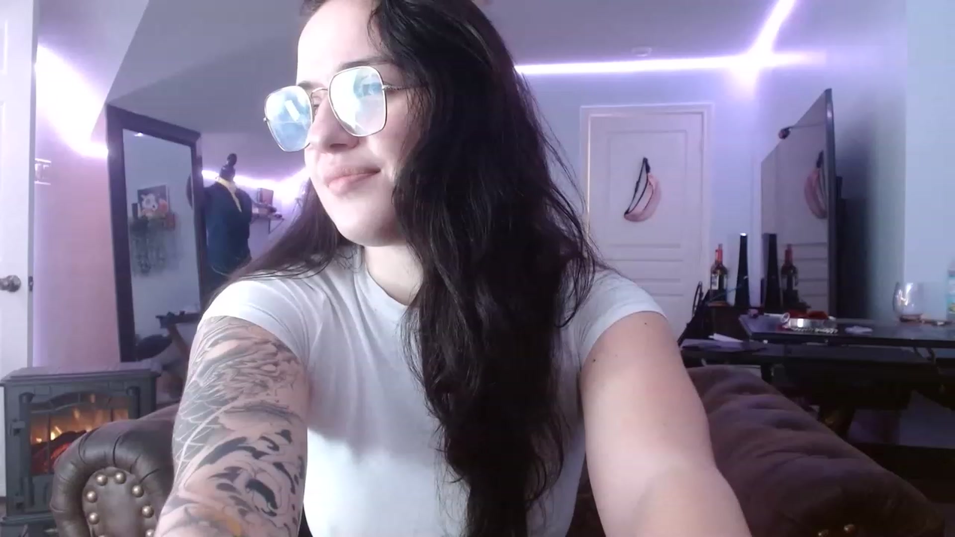 Gallery image thumbnail from BunnyNextDoor's myfreecams stream on, 03/08/2023, 17:47 image 6 of 20
