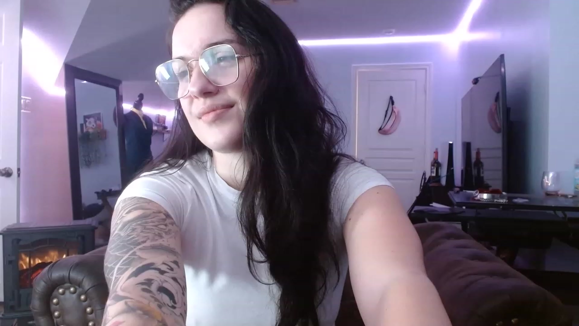 Gallery image thumbnail from BunnyNextDoor's myfreecams stream on, 03/08/2023, 17:47 image 1 of 20