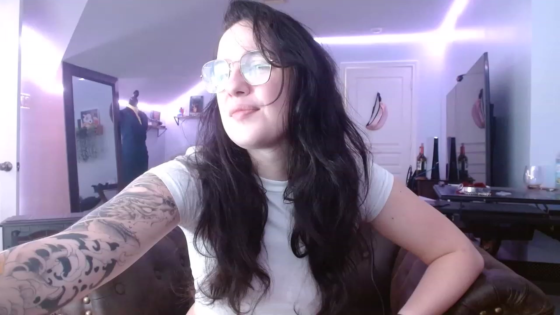 Gallery image thumbnail from BunnyNextDoor's myfreecams stream on, 03/08/2023, 17:47 image 11 of 20