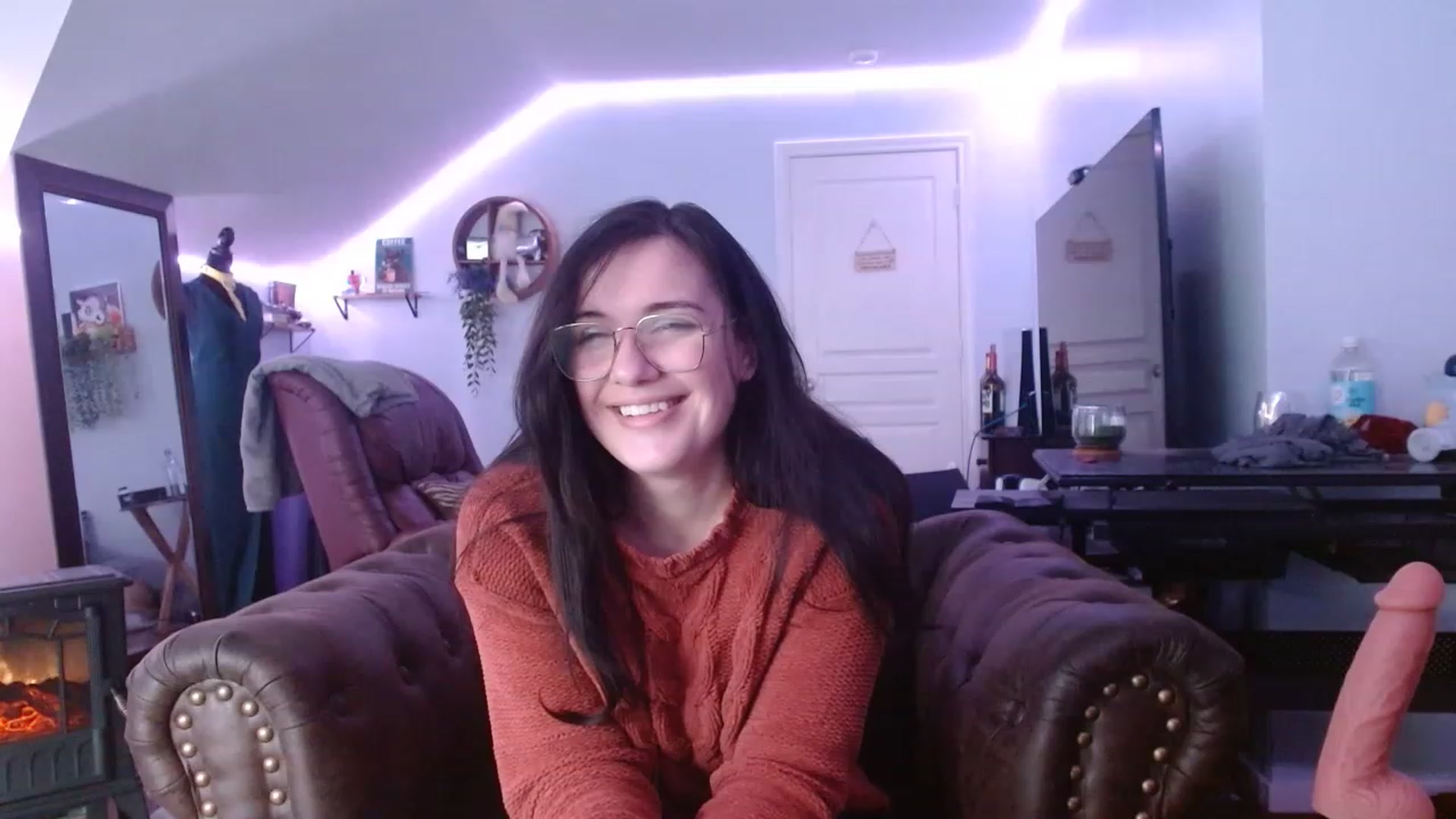 Gallery image thumbnail from BunnyNextDoor's myfreecams stream on, 03/14/2023, 17:06 image 10 of 20