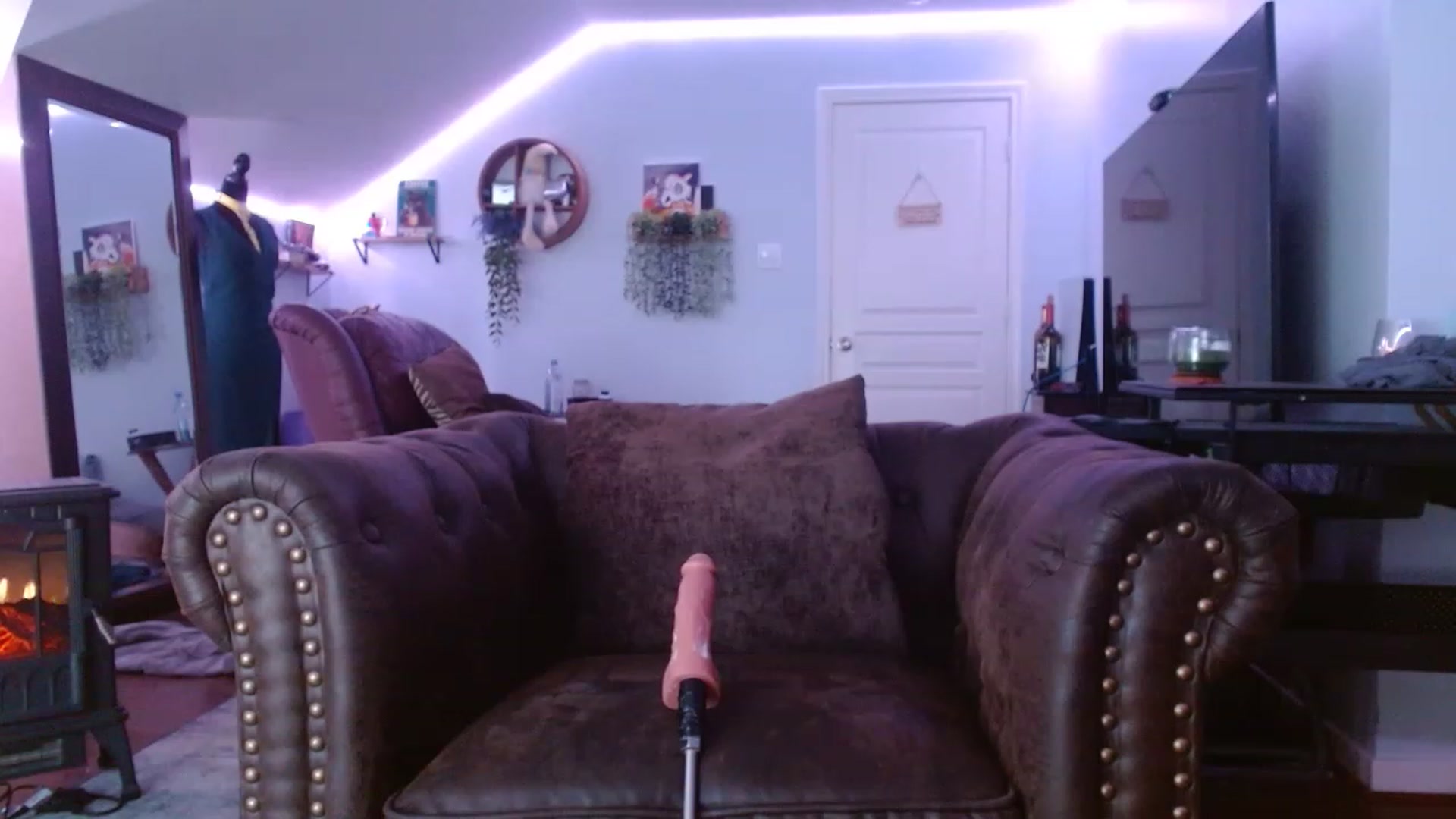 Gallery image thumbnail from BunnyNextDoor's myfreecams stream on, 03/15/2023, 18:51 image 16 of 20