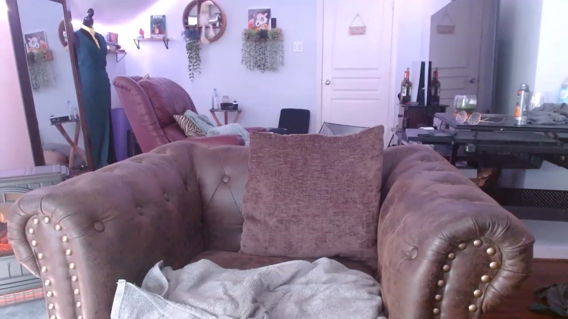 Gallery image thumbnail from BunnyNextDoor's myfreecams stream on, 03/17/2023, 21:56 image 20 of 20