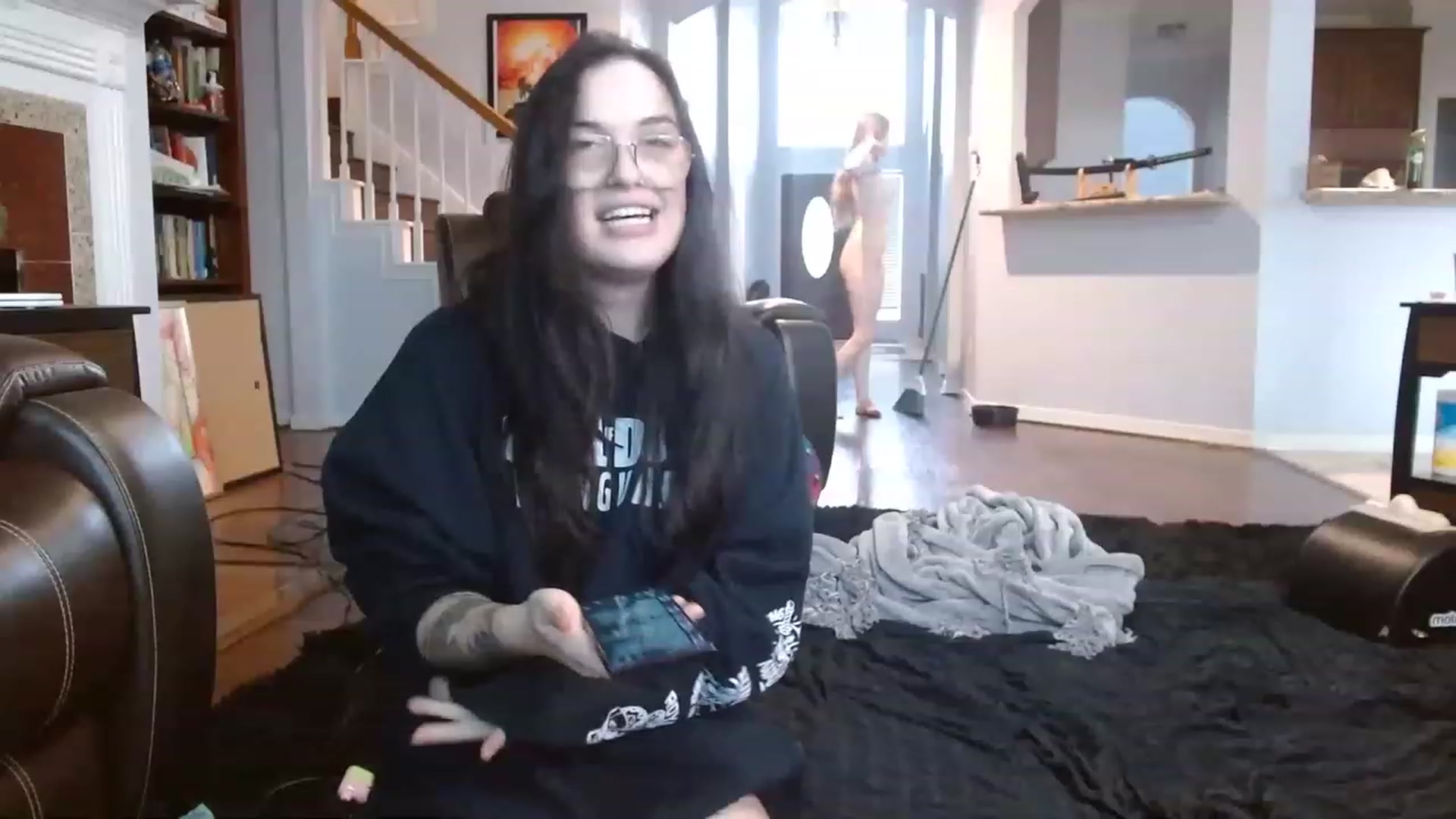 Gallery image thumbnail from BunnyNextDoor's myfreecams stream on, 03/18/2023, 22:47 image 8 of 20