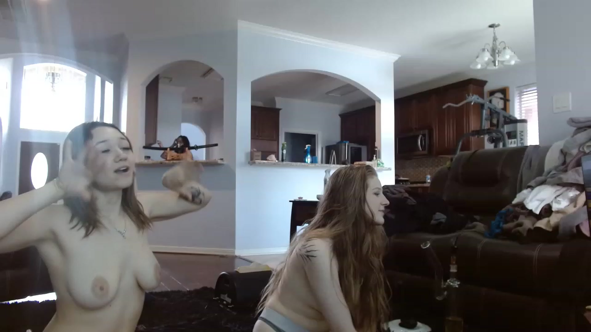 Gallery image thumbnail from BunnyNextDoor's myfreecams stream on, 03/19/2023, 18:45 image 19 of 20