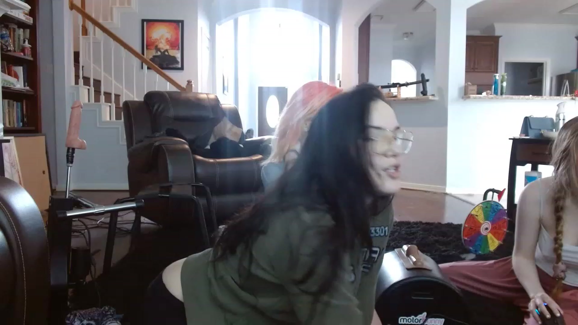 Gallery image thumbnail from BunnyNextDoor's myfreecams stream on, 03/20/2023, 16:25 image 17 of 20