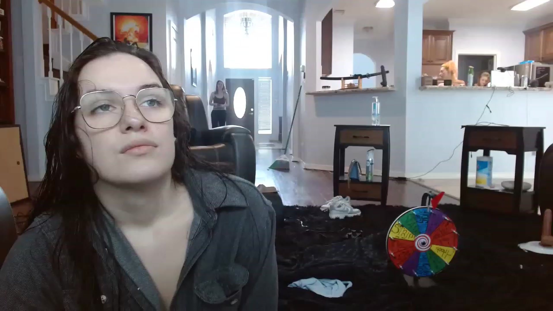 Gallery image thumbnail from BunnyNextDoor's myfreecams stream on, 03/21/2023, 16:27 image 1 of 20