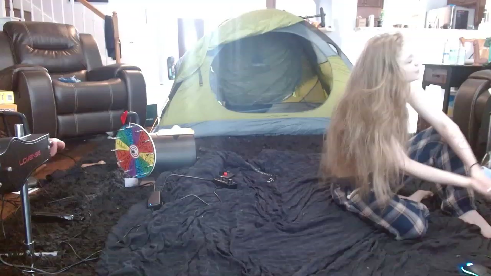 Gallery image thumbnail from BunnyNextDoor's myfreecams stream on, 03/26/2023, 20:16 image 15 of 20