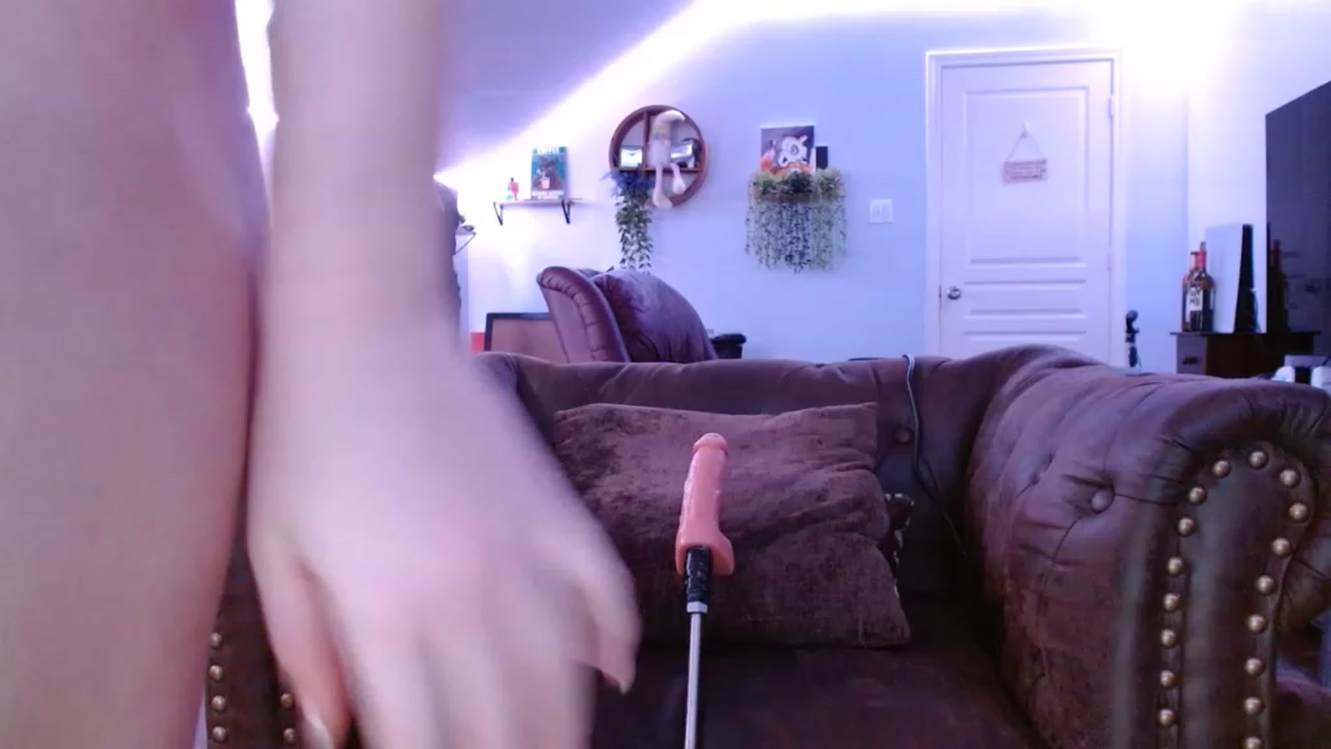Gallery image thumbnail from BunnyNextDoor's myfreecams stream on, 04/02/2023, 17:57 image 14 of 20