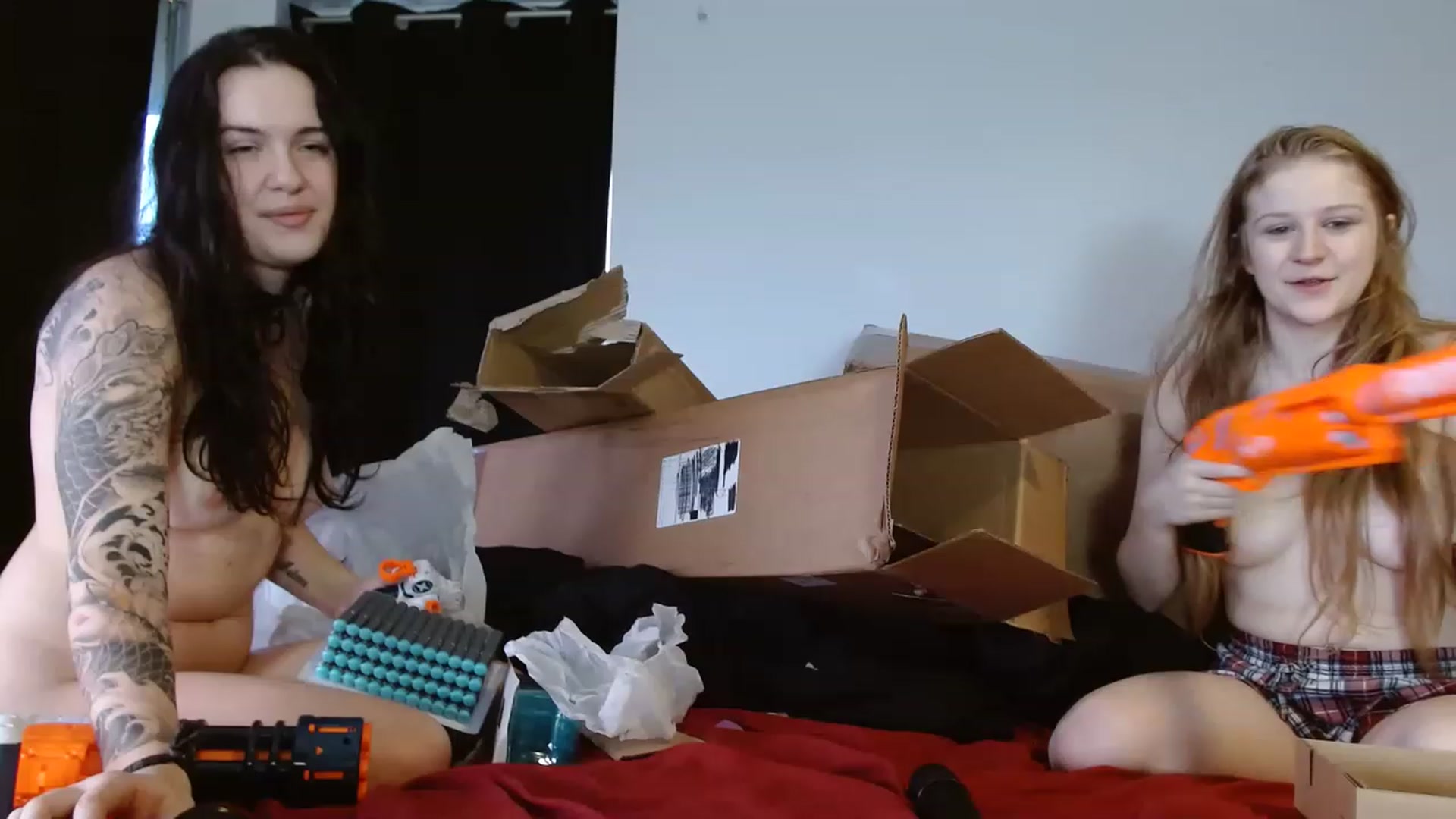 Gallery image thumbnail from BunnyNextDoor's myfreecams stream on, 04/03/2023, 16:57 image 13 of 20