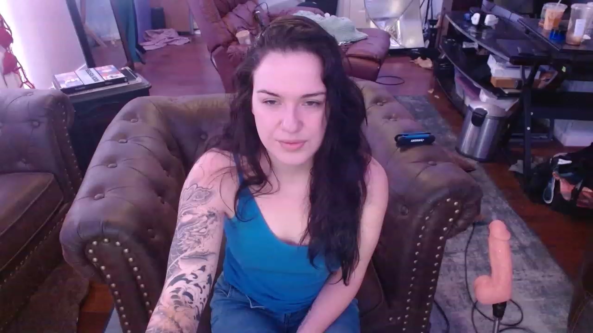 Gallery image thumbnail from BunnyNextDoor's myfreecams stream on, 04/05/2023, 16:22 image 1 of 20