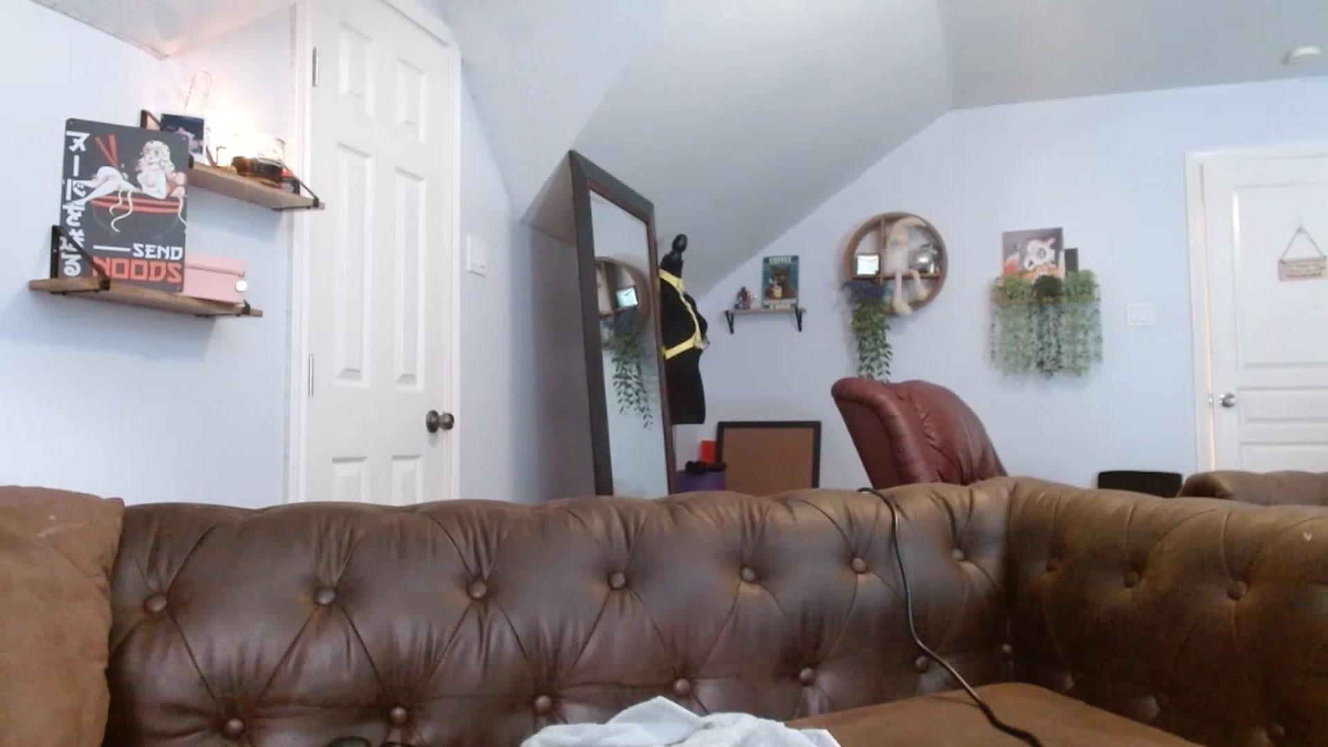 Gallery image thumbnail from BunnyNextDoor's myfreecams stream on, 04/09/2023, 21:14 image 4 of 20