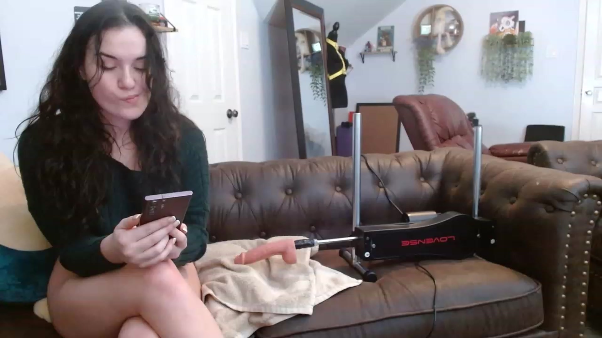 Gallery image thumbnail from BunnyNextDoor's myfreecams stream on, 04/10/2023, 02:14 image 10 of 20