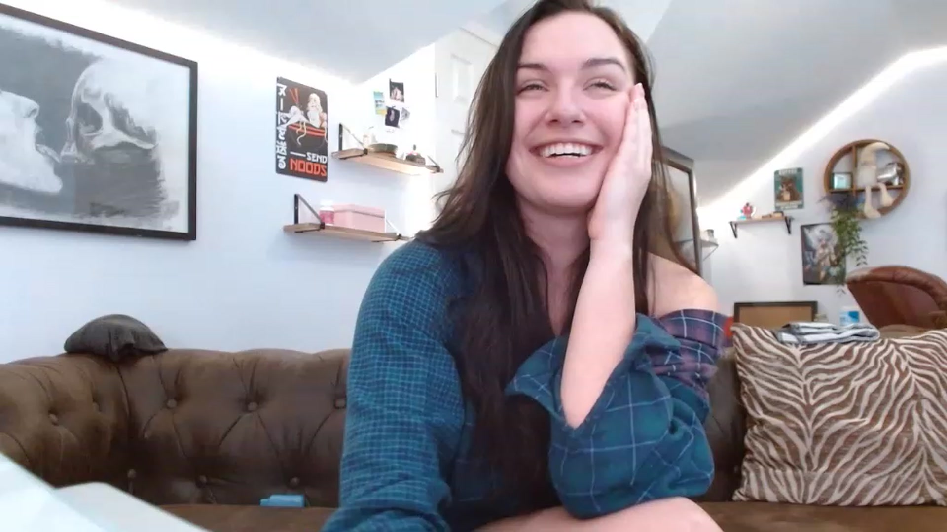 Gallery image thumbnail from BunnyNextDoor's myfreecams stream on, 04/15/2023, 17:37 image 15 of 20