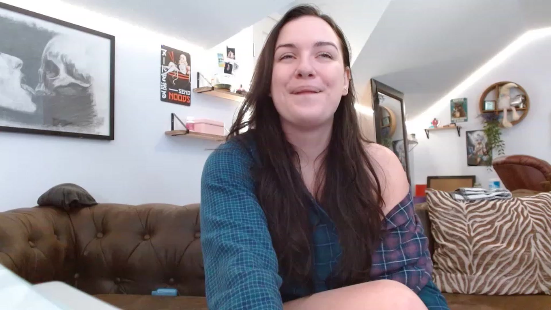Gallery image thumbnail from BunnyNextDoor's myfreecams stream on, 04/15/2023, 17:37 image 14 of 20