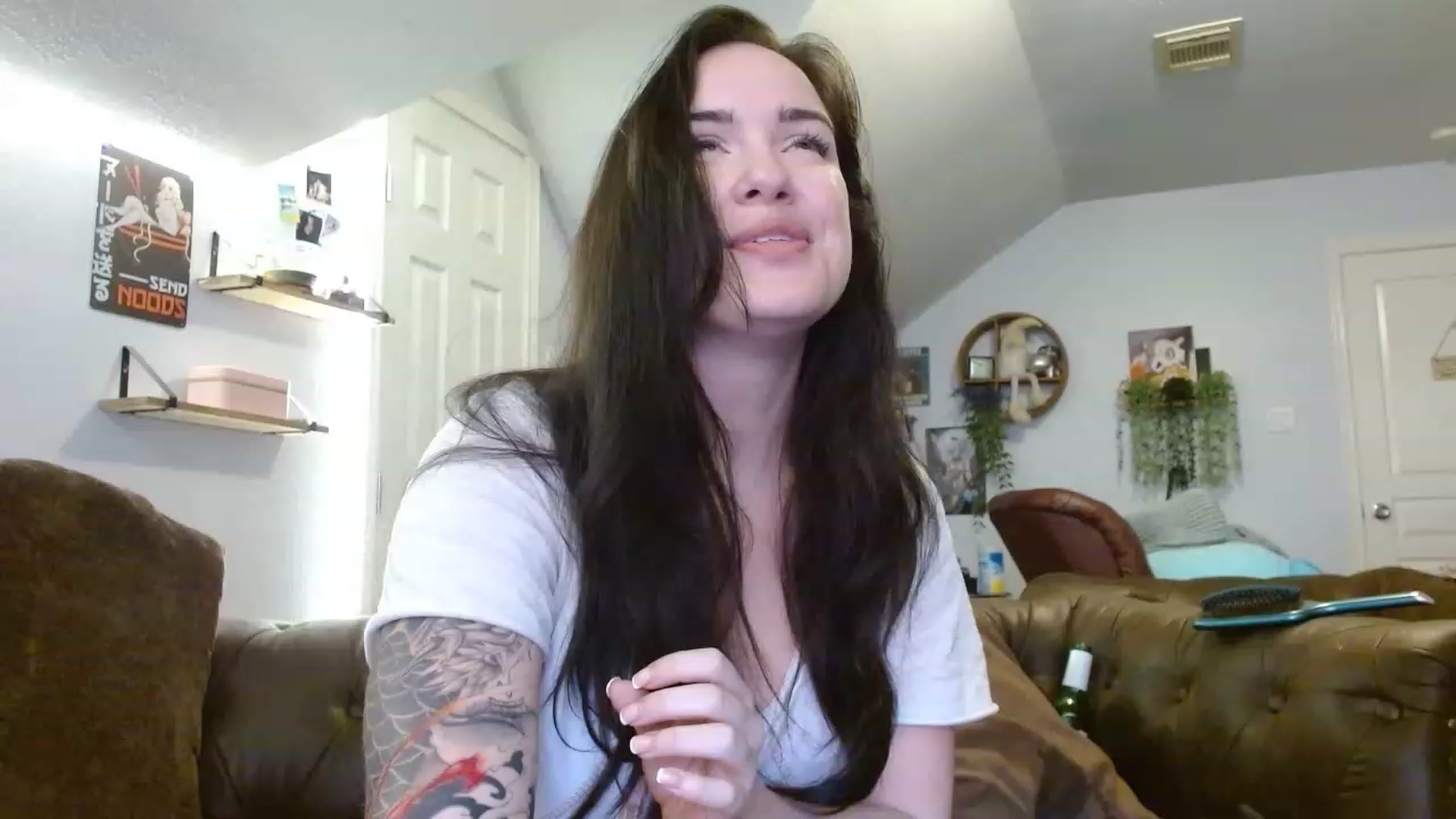 Gallery image thumbnail from BunnyNextDoor's myfreecams stream on, 04/16/2023, 15:55 image 2 of 20