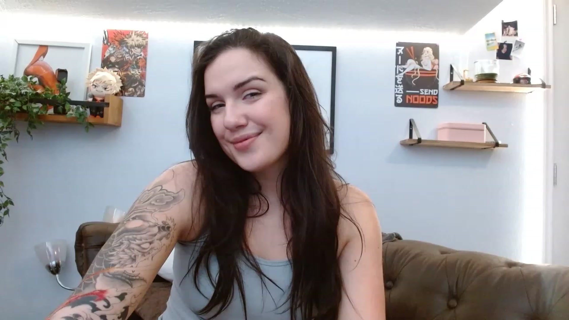 Gallery image thumbnail from BunnyNextDoor's myfreecams stream on, 04/17/2023, 24:13 image 5 of 20