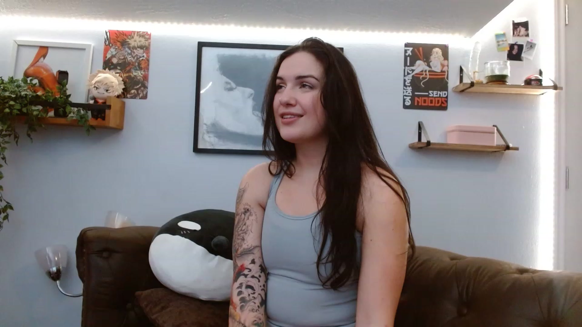 Gallery image thumbnail from BunnyNextDoor's myfreecams stream on, 04/17/2023, 24:13 image 11 of 20